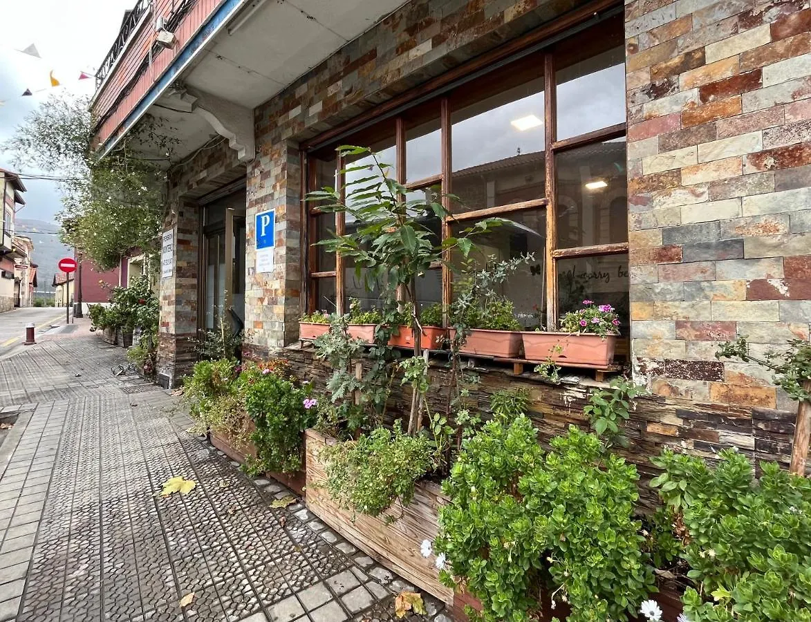 Montero Sestao Bilbao Hotel Trapagaran Guest house