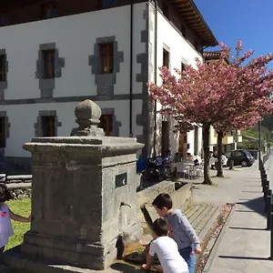 Ubilla Aterpetxea Guest house